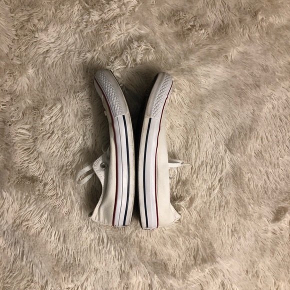 White Converse women’s 8 lots of life left - Picture 5 of 5